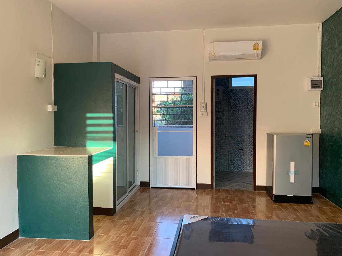 Condo — photo 2