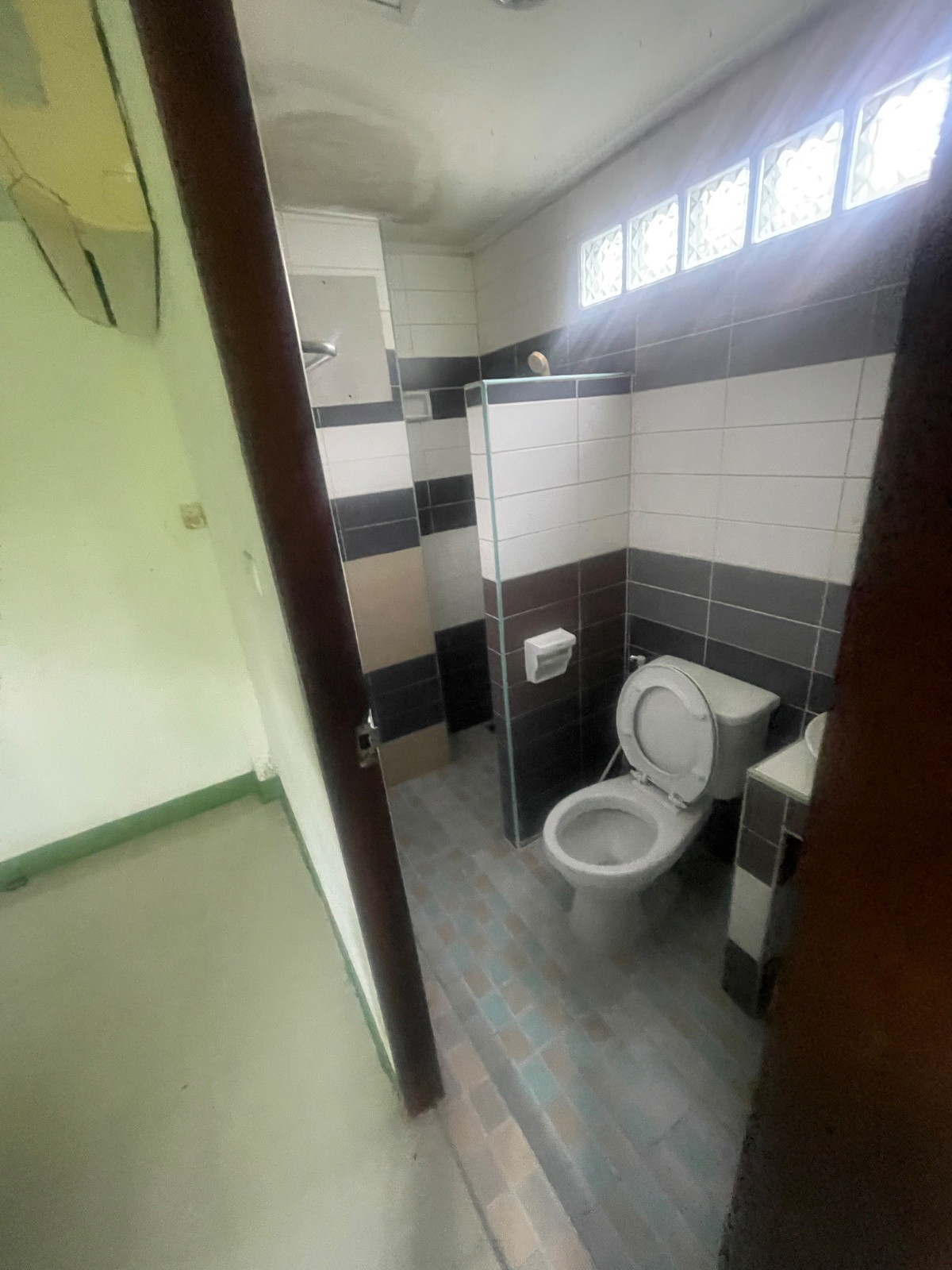 Condo · Lat Krabang, bangkok — photo 2