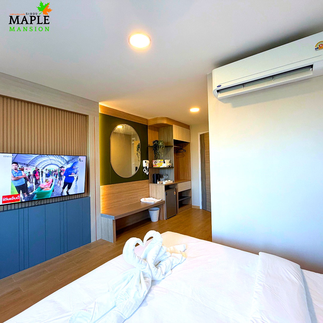 Pictures of Maple Mansion  25/27