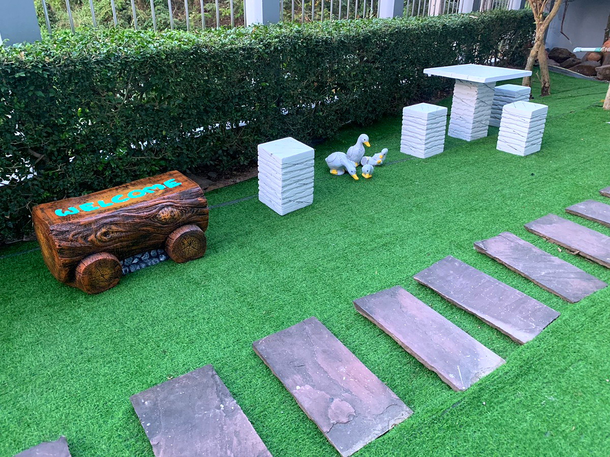 Pictures of M-House Apartment  25/27