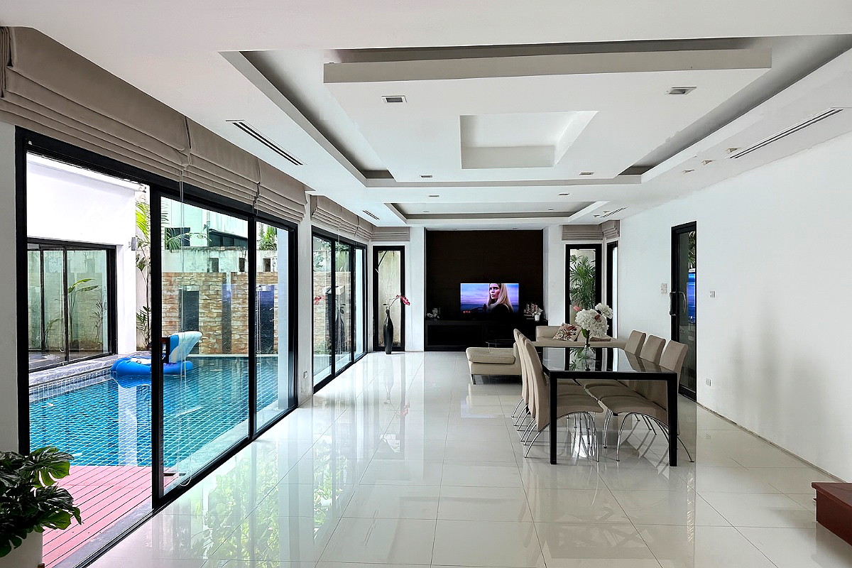 Pictures of Villa 119 30/49