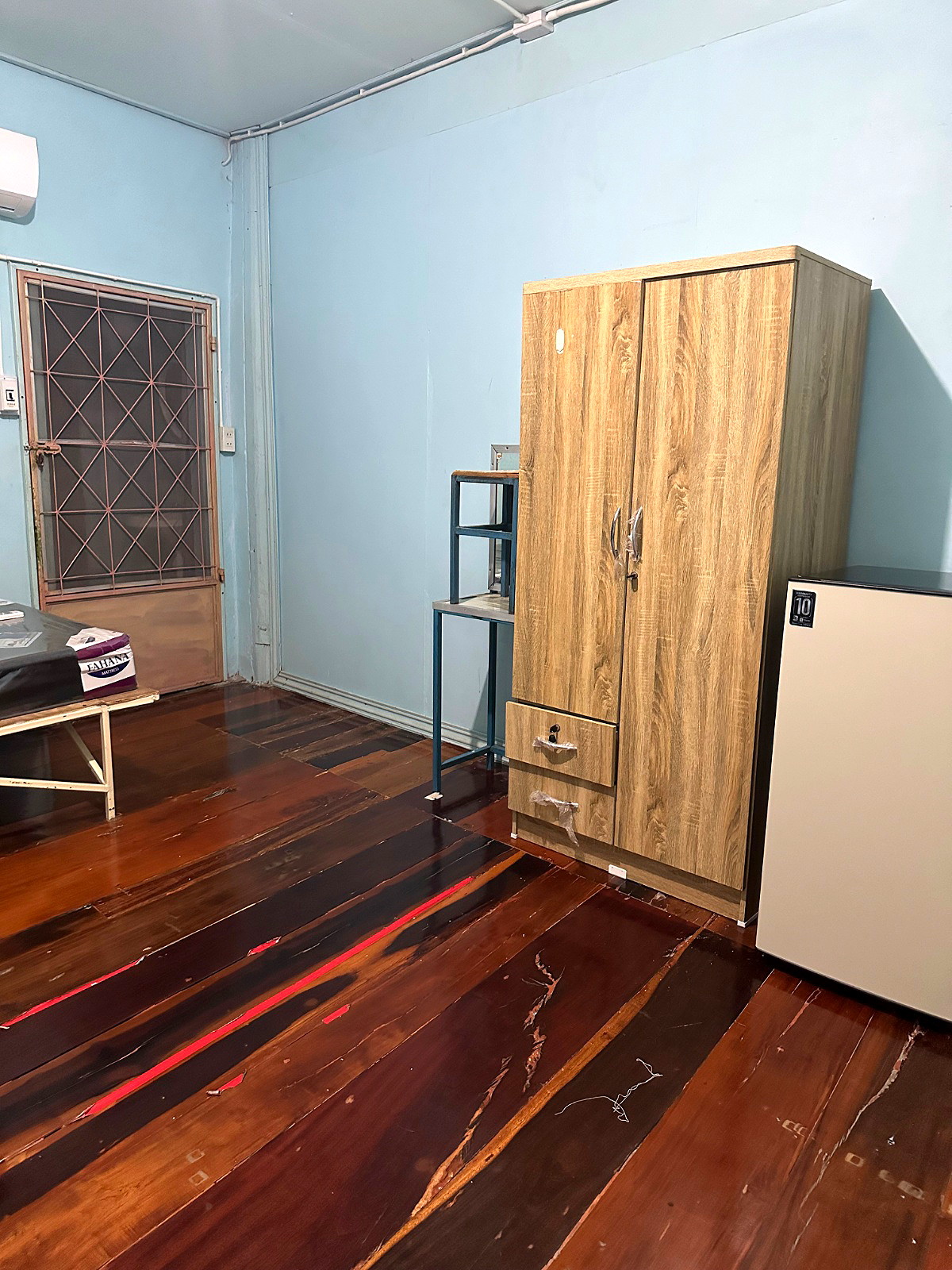 Pictures of Onchaphorn 2/33