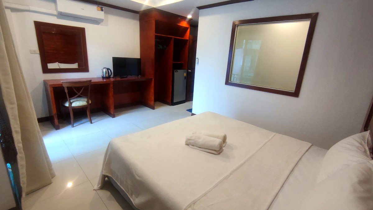 Pictures of GB Lofthouse  3/8