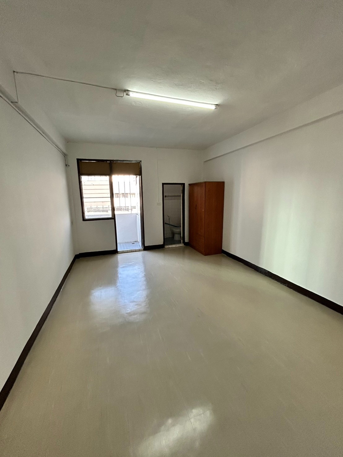 Condo · Khlong Toei, bangkok — photo 1