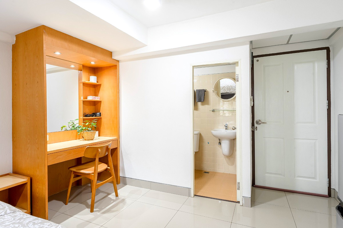 Pictures of Homies Rachada Hotel 3/12