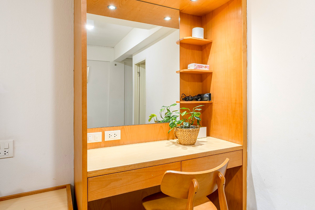 Pictures of Homies Rachada Hotel 4/12