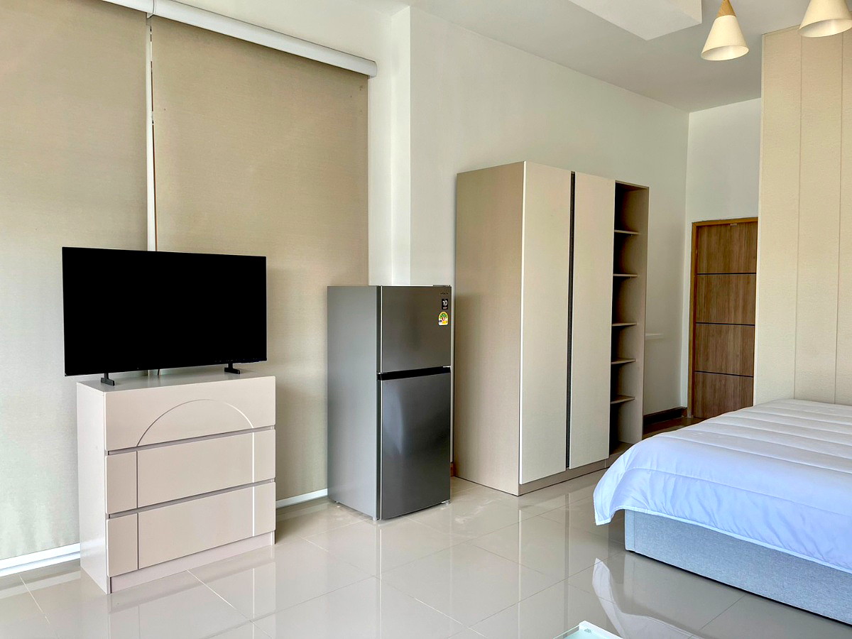 Pictures of M.S.APARTMENT 4/12