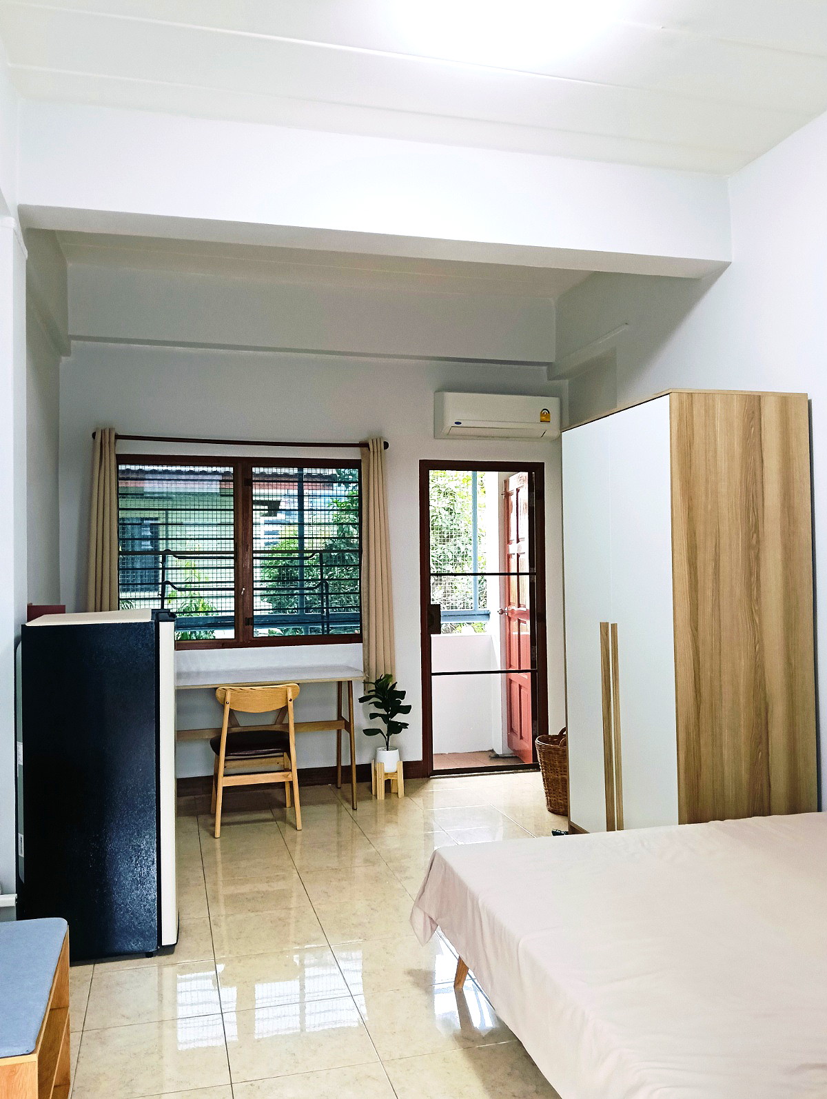 Pictures of Krisna's Home Ladprao 28 near MRT 1/35