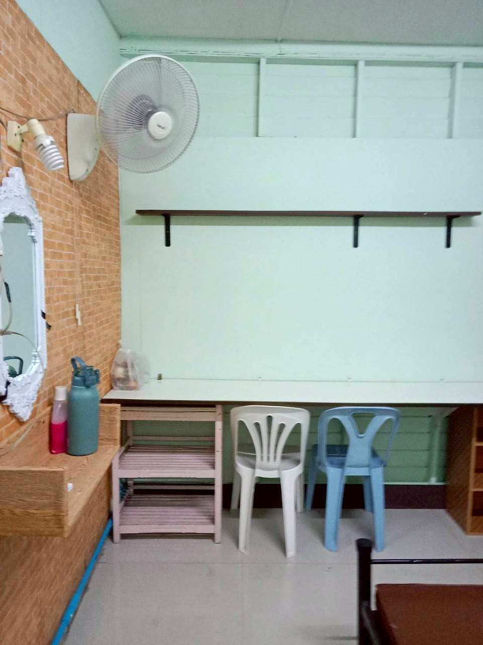 รูปภาพ หอพักสตรี เจ้ดา 3นาทีเดินจาก ม.สวนดุสิต/ ม.สวนสุนันทา/ รพ.วชิระ/ สน.สามเสน/ 7Elevent | อพาร์ทเม้นท์ หอพัก ที่พัก ห้องพัก - รูปที่ 3/6