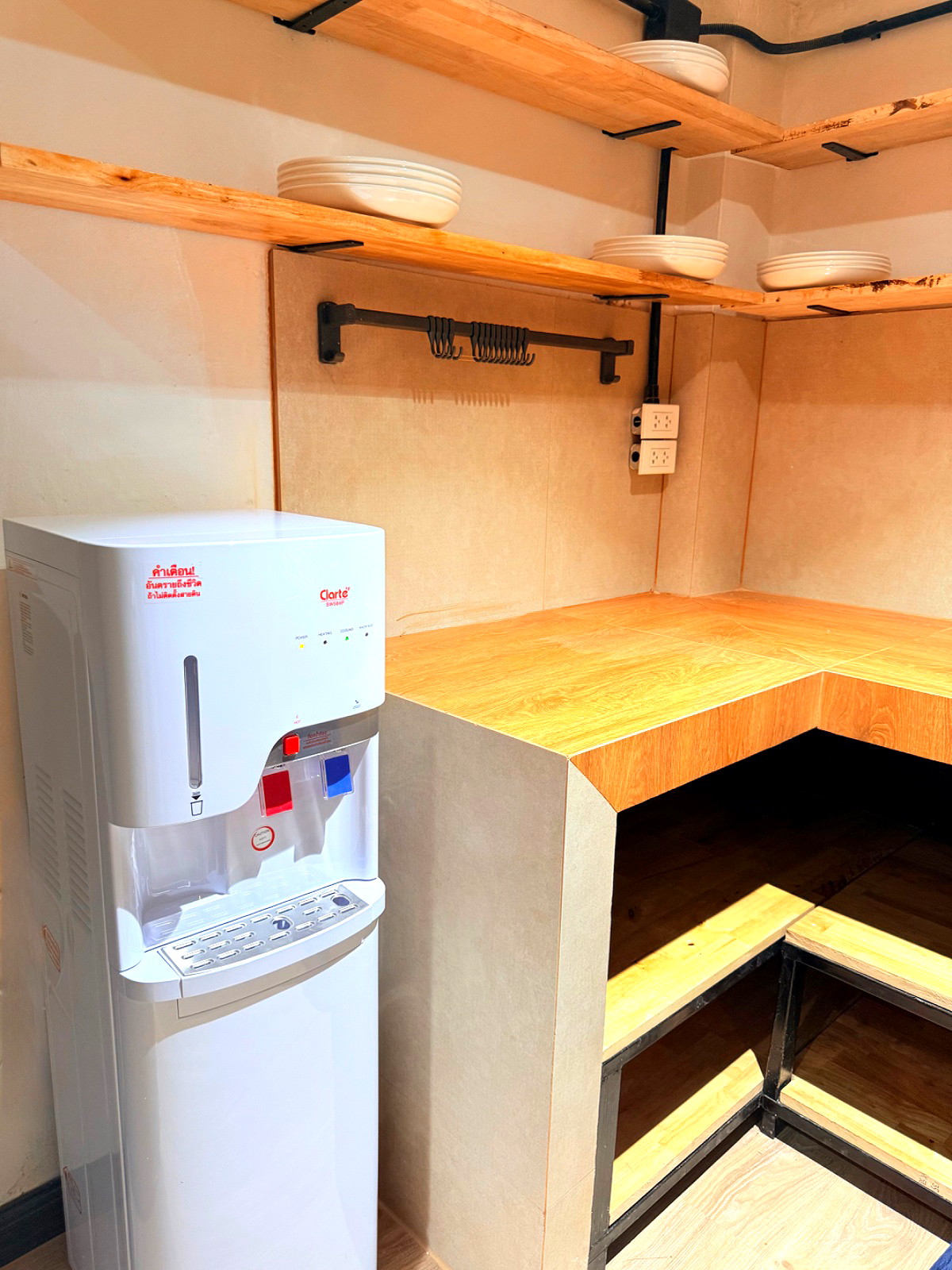 Pictures of [NEW] BHOME LIVING @ MRT Lumpini - Japanese style capsule only 150m to One Bangkok 5/9