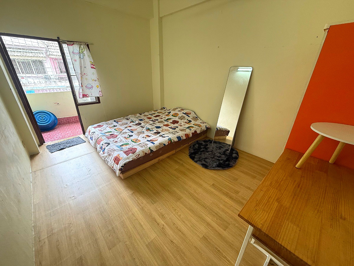 Pictures of Nuchbua Mansion 33/42