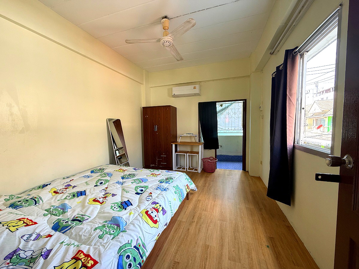 Pictures of Nuchbua Mansion 39/42