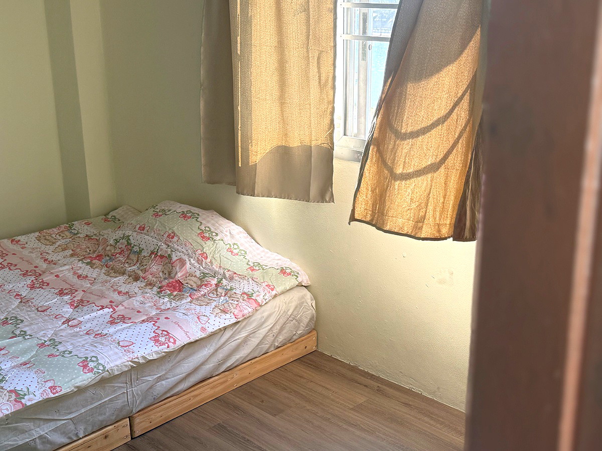 Pictures of Nuchbua Mansion 19/42