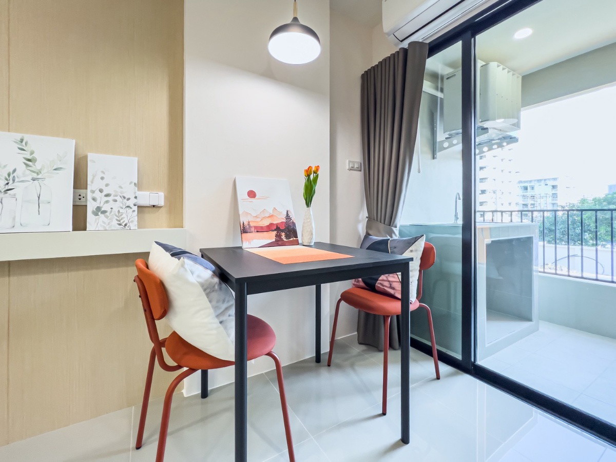 Condo — photo 1