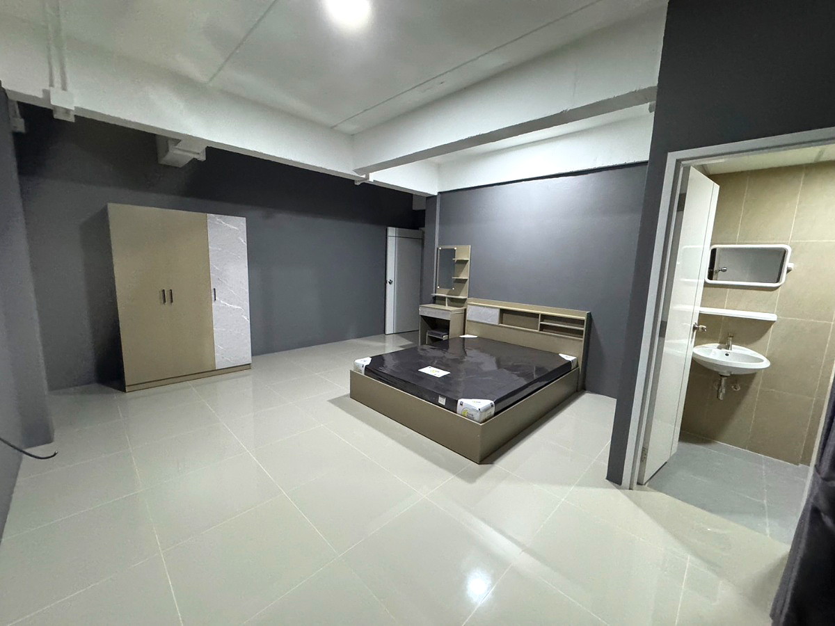 Pictures of Service Apartment Klong 4 8/8