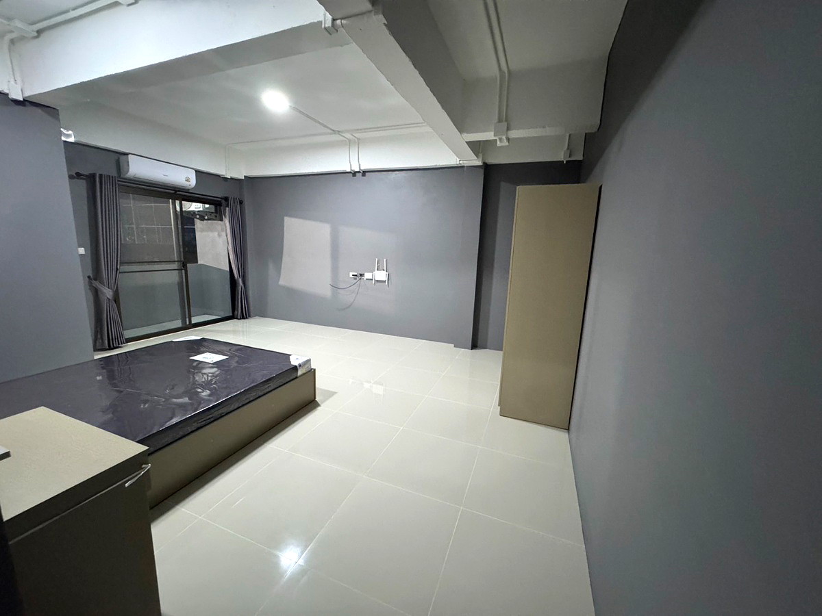 Pictures of Service Apartment Klong 4 5/8