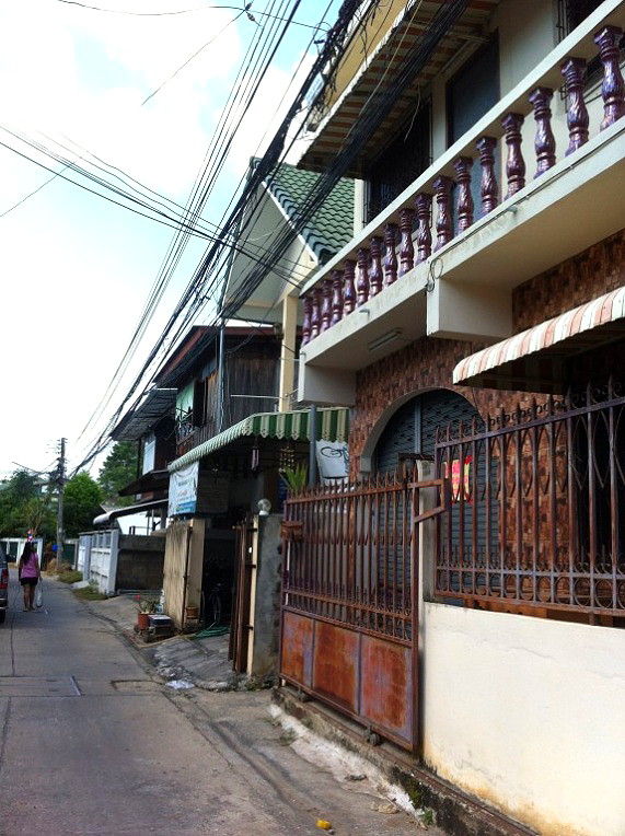 Pictures of room for rent 5/11