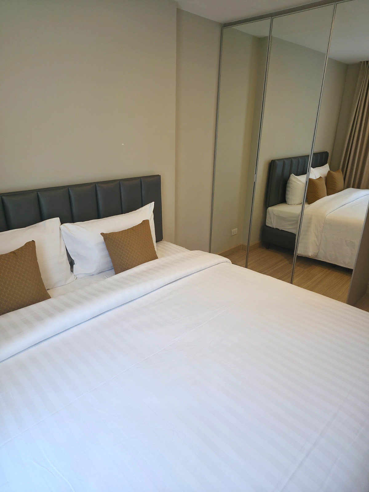 Pictures of BLESS RESIDENCE EKKAMAI 4/12