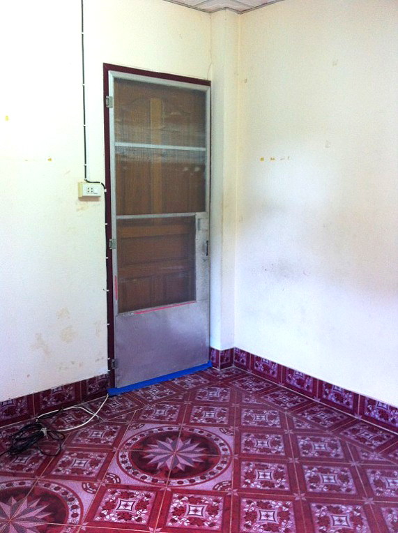 Pictures of room for rent 8/11