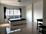 Thanyathorn Residence, near MRT Huai Khwang, Soi Pracha Rat Bamphen 26 - The Scene Short Term Rental