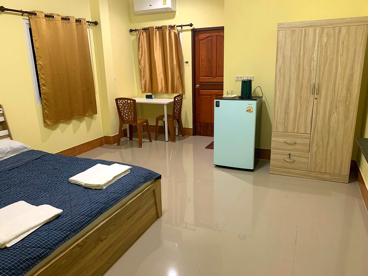 Pictures of Furnished room for rent ( Robinson Thalang Phuket ) 1/11