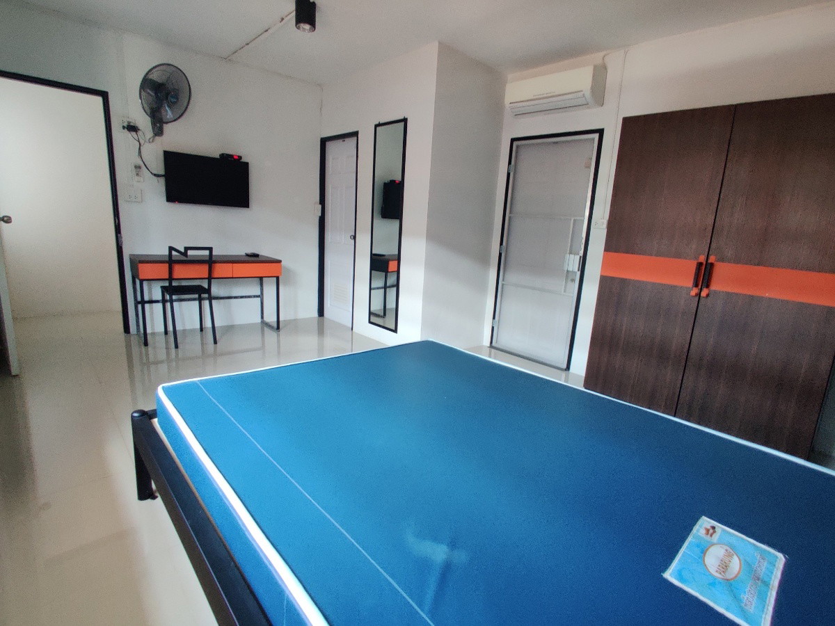 Condo — photo 5