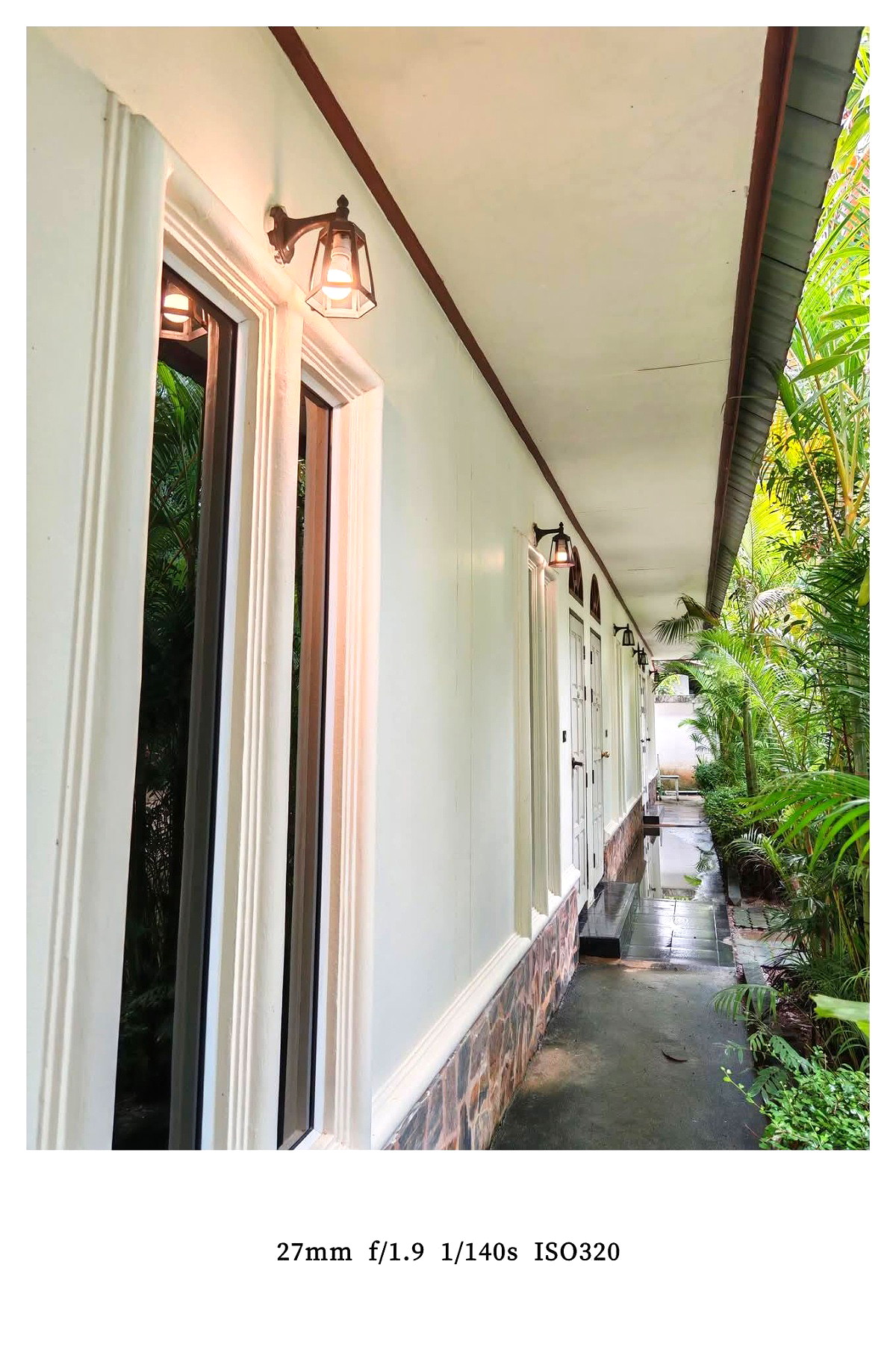 Pictures of king Hotel 2/9