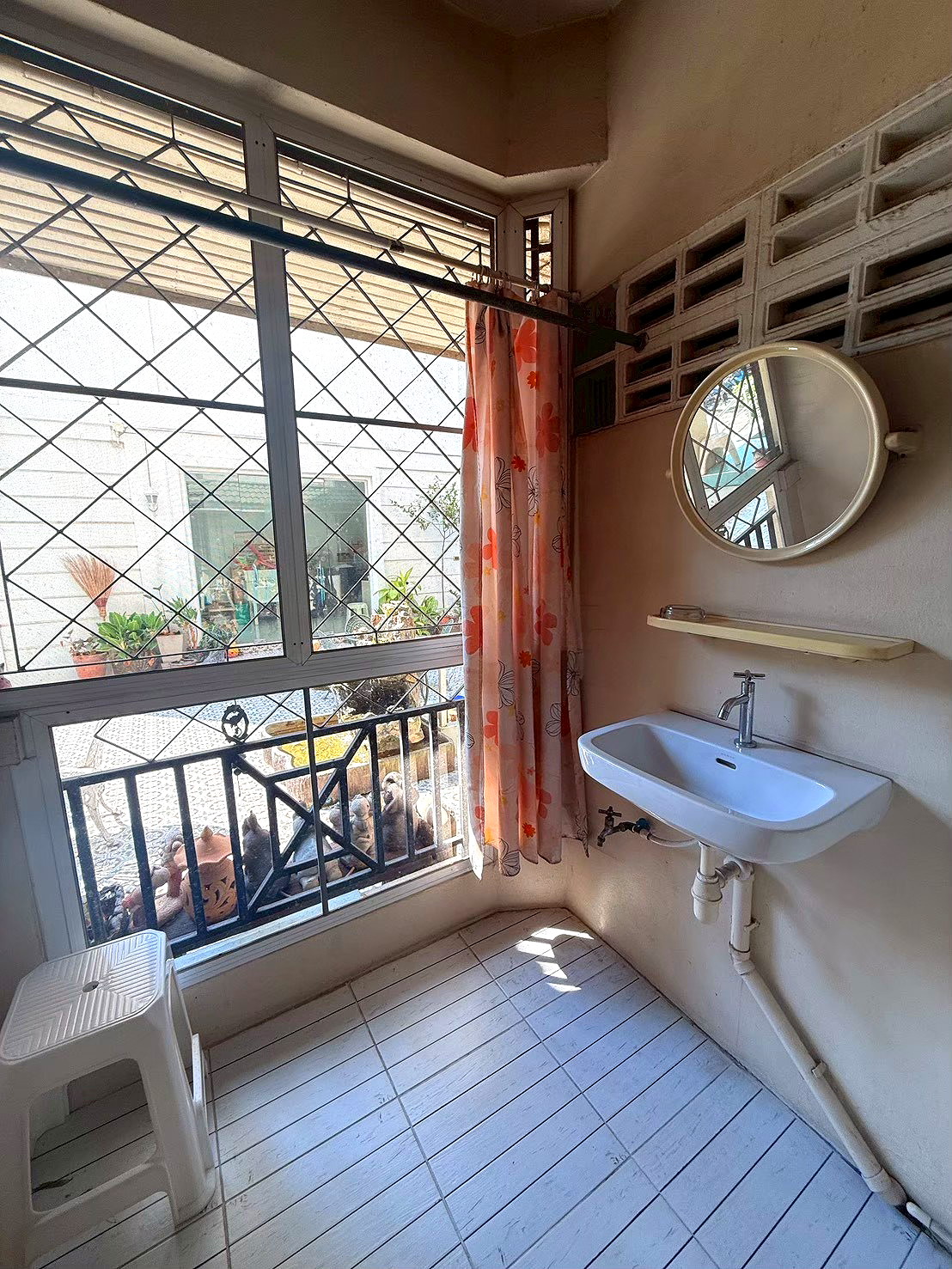 Pictures of Samai Apartments 3 8/12