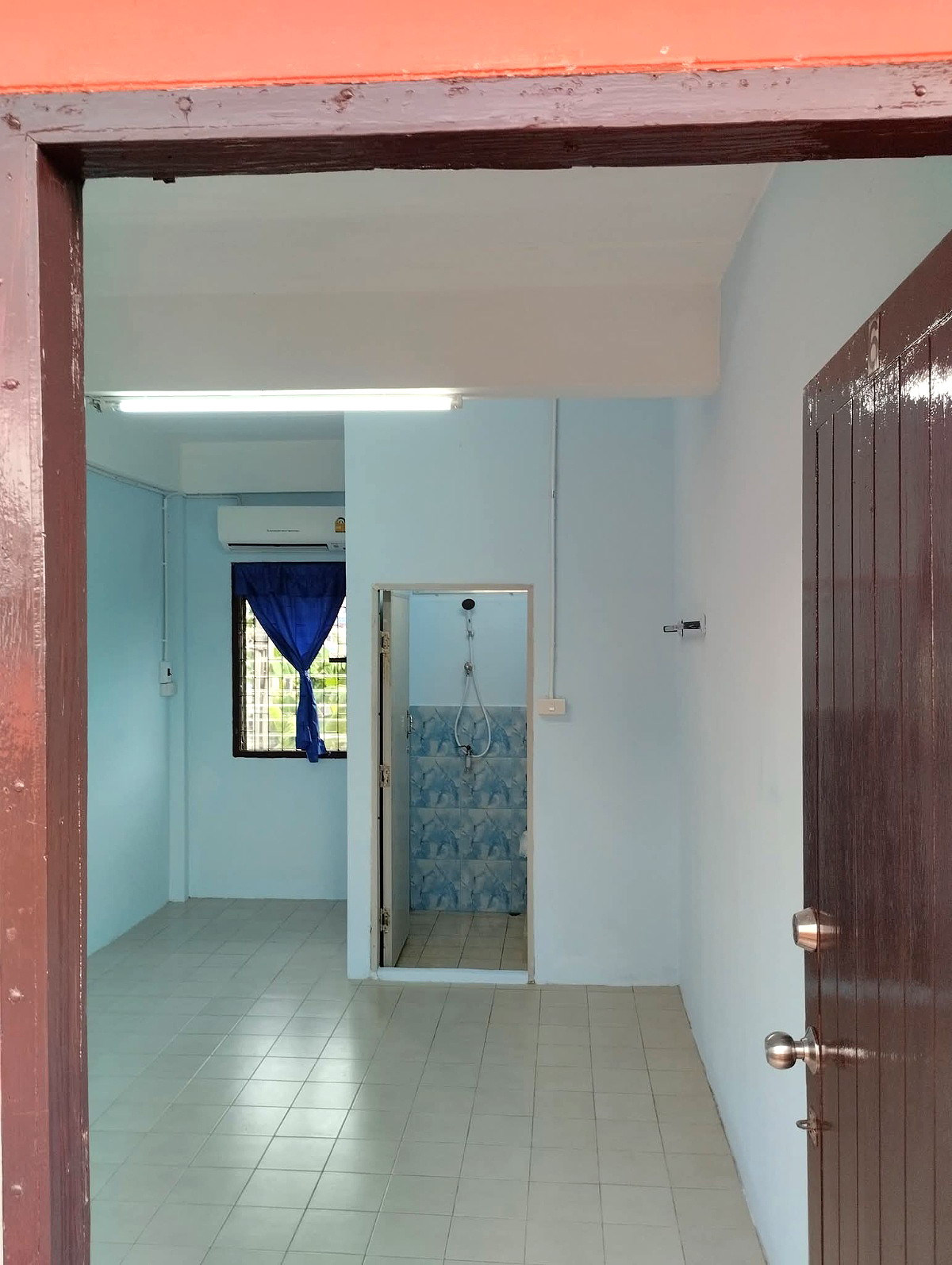 Pictures of Sukeemit 19/21