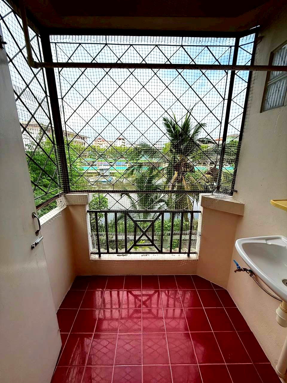 Pictures of Samai Apartments 3 10/12