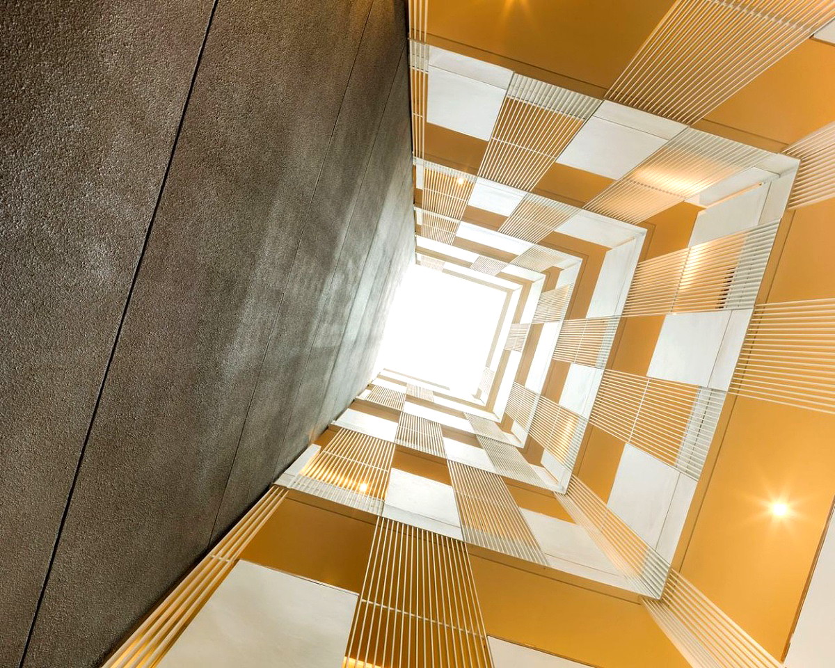 Pictures of Via 31 26/35