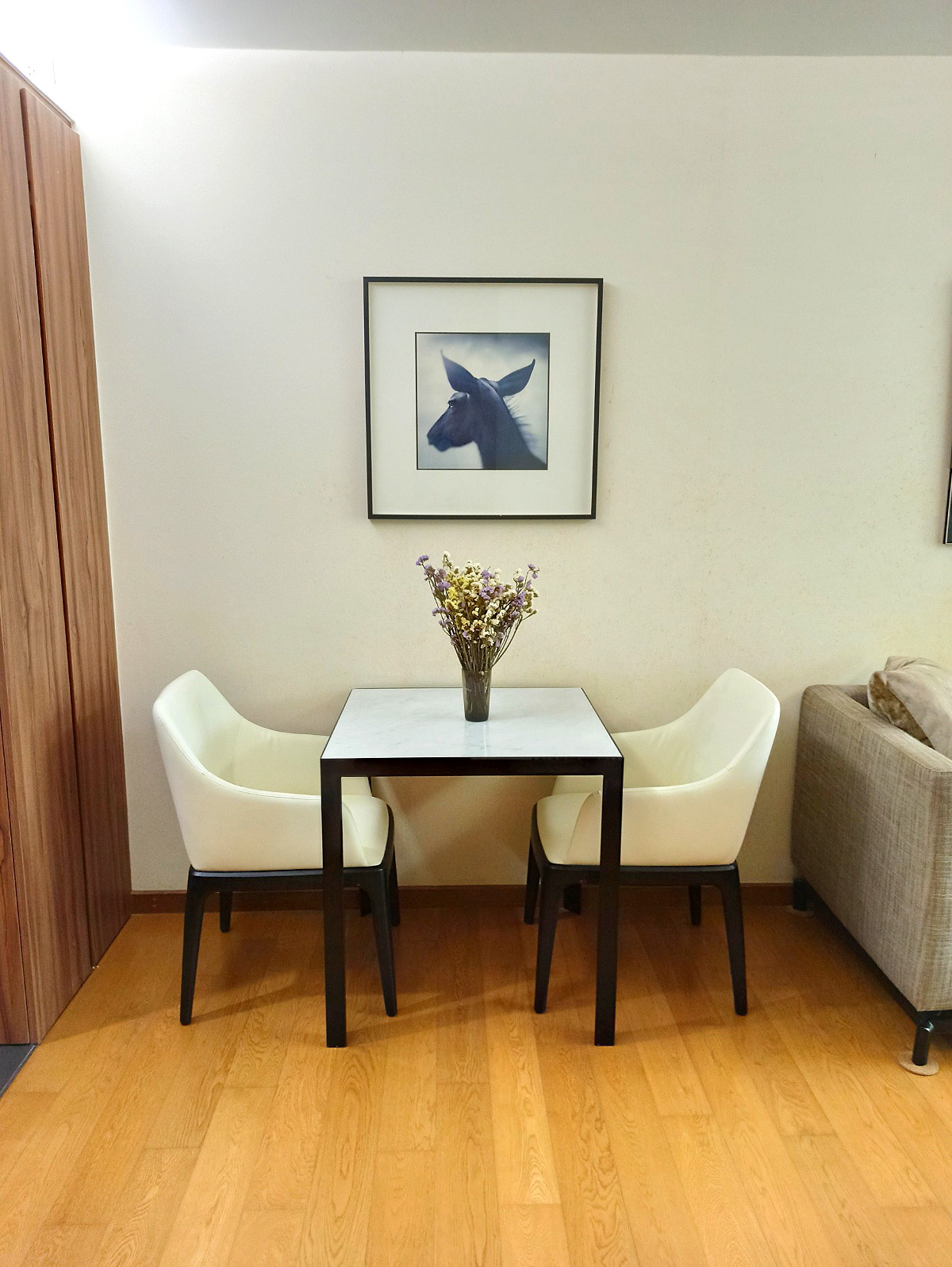 Pictures of Via 31 28/35