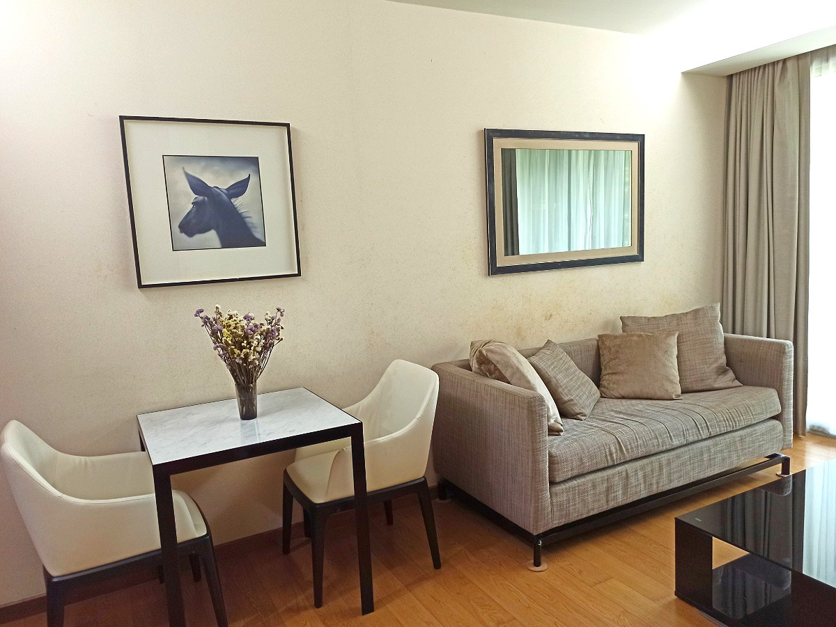 Pictures of Via 31 27/35