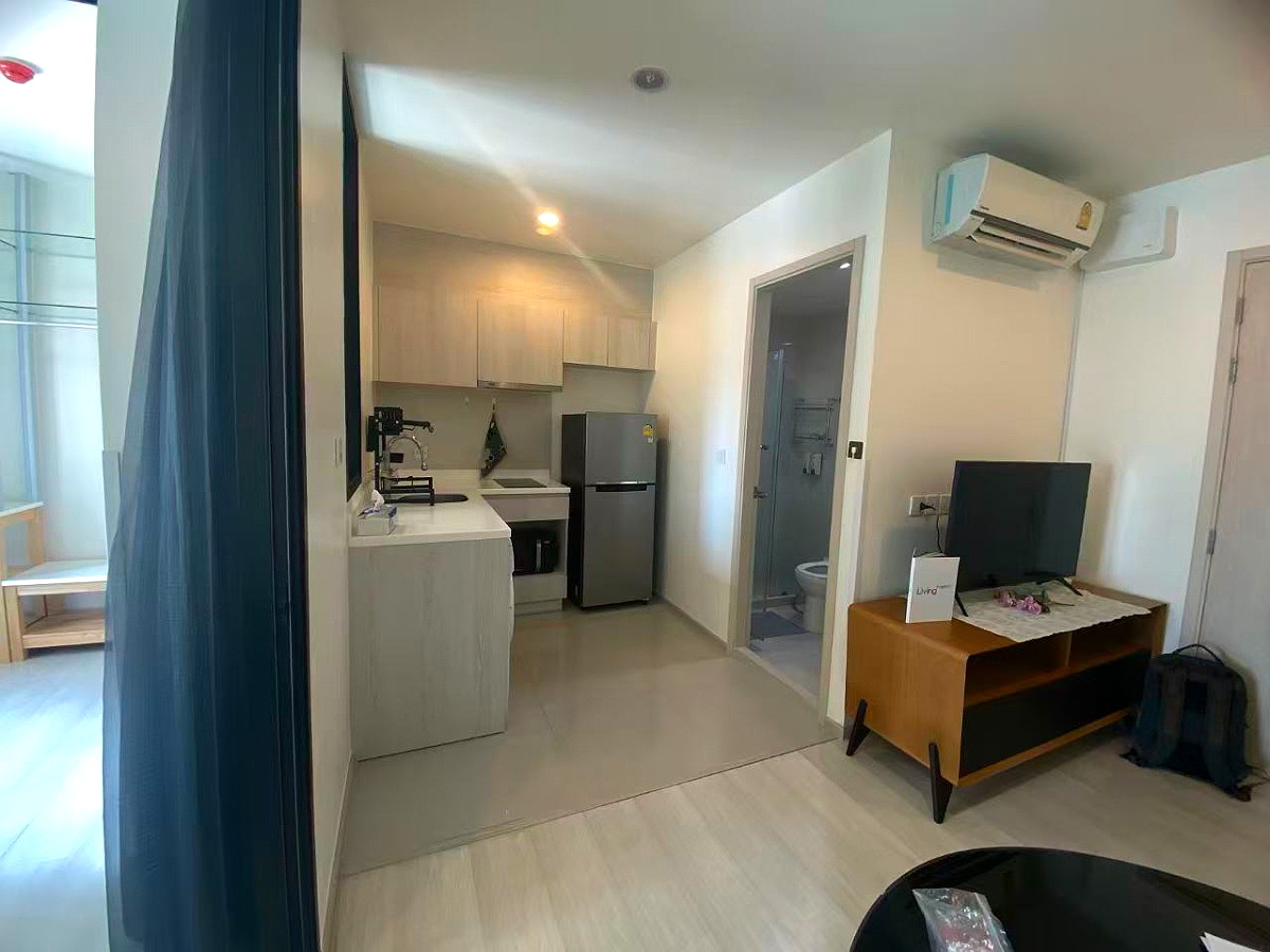 Pictures of Asoke Life 2/8