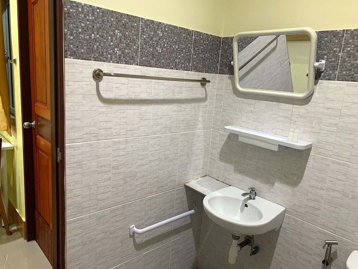 รูปภาพ ห้องเช่าพร้อมเฟอร์นิเจอร์ (ใกล้โรบินสันถลาง ภูเก็ต) | อพาร์ทเม้นท์ หอพัก ที่พัก ห้องพัก - รูปที่ 10/10