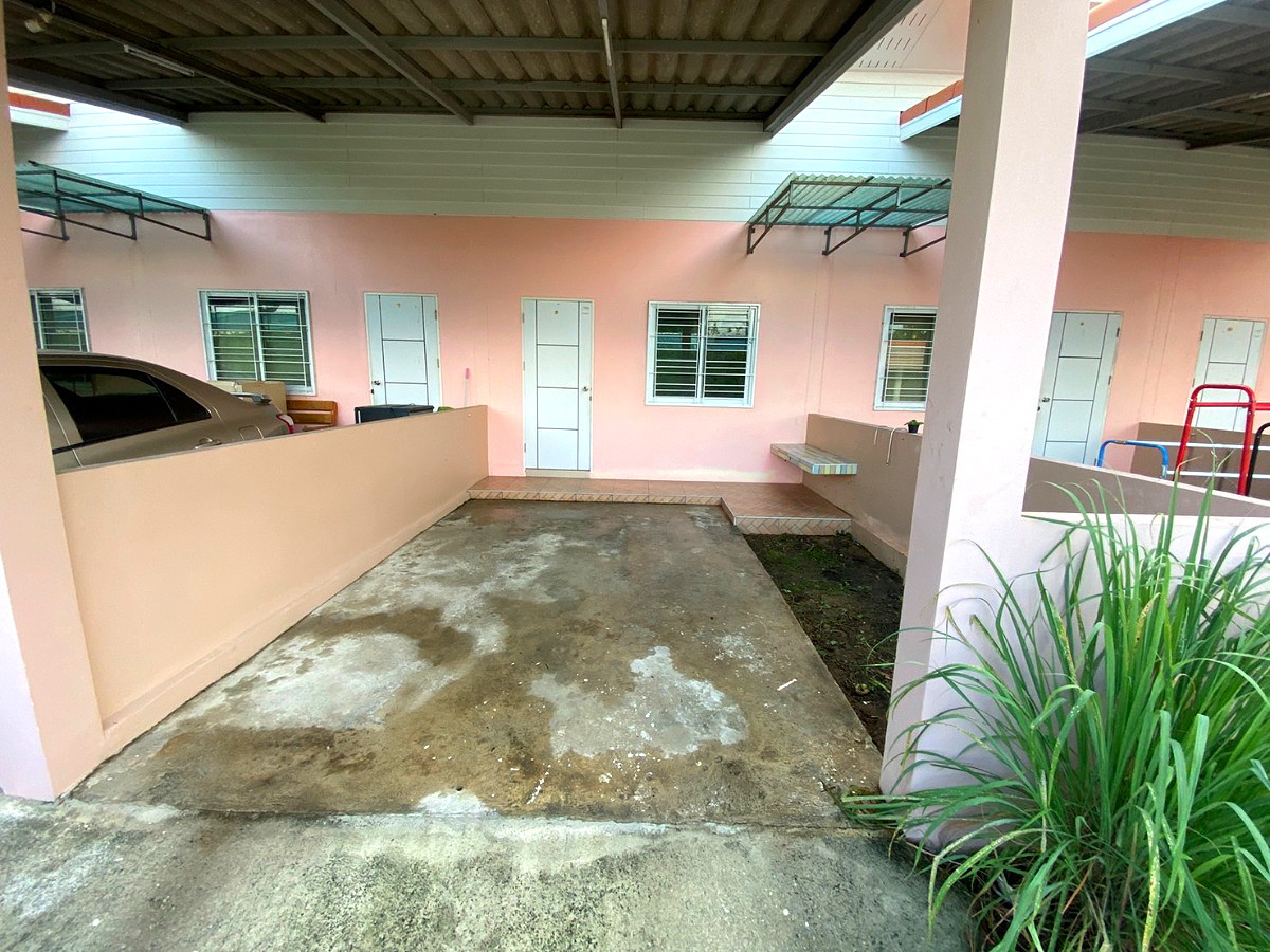 Pictures of Room for rent  near Asia Industrial Estate and Robinson Department Store, 4 km, Ban Chang,Rayong 4/20