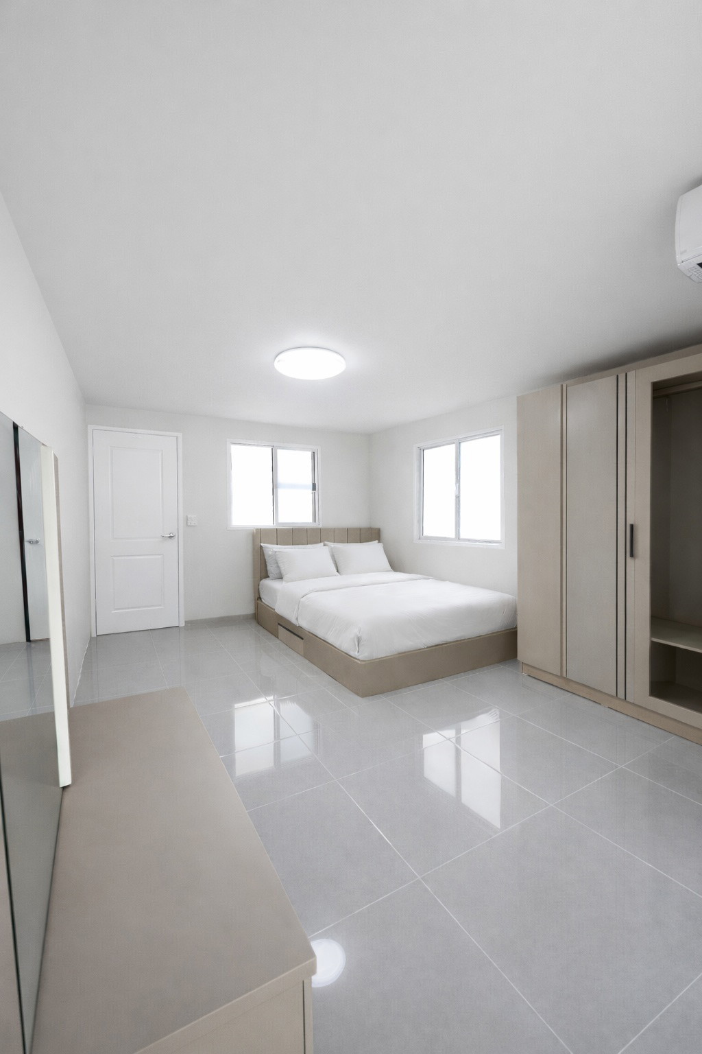 Condo · Bang Bua Thong — photo 3