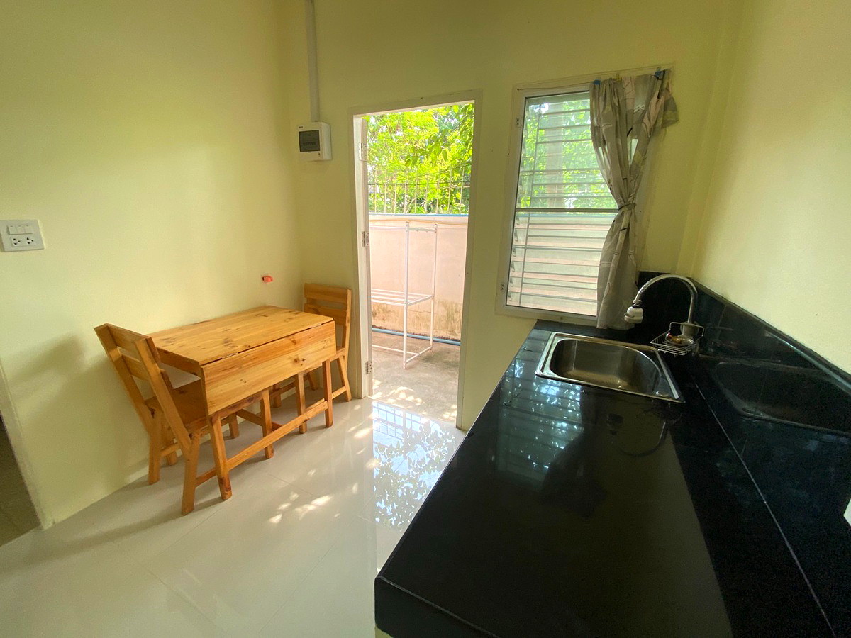 Pictures of Room for rent  near Asia Industrial Estate and Robinson Department Store, 4 km, Ban Chang,Rayong 12/20
