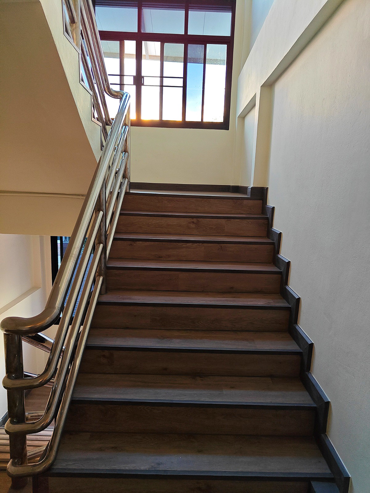 Pictures of ฺฺฺBan Thanakij 17/25