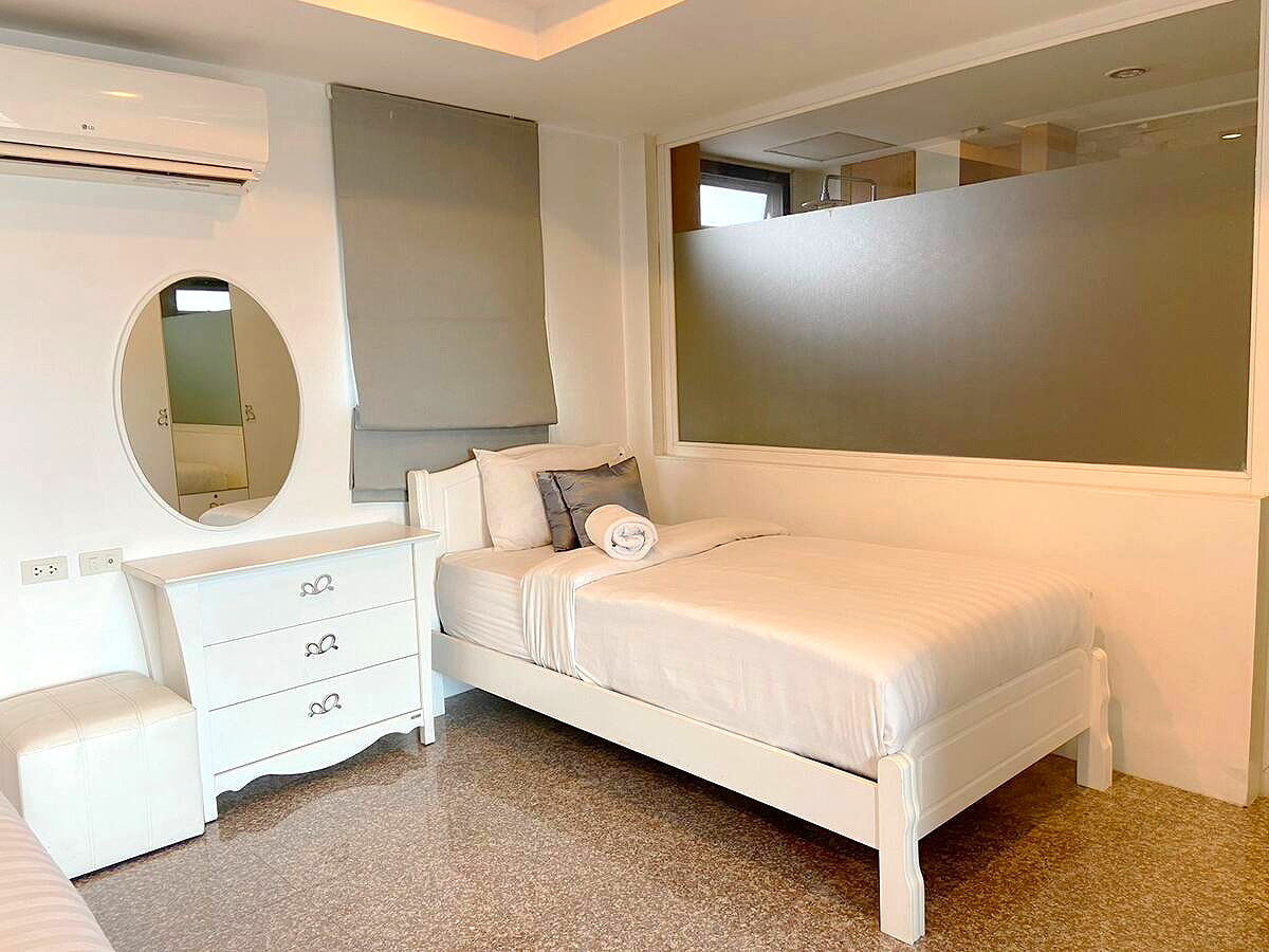 Pictures of baanpaan huahin 86 21/28