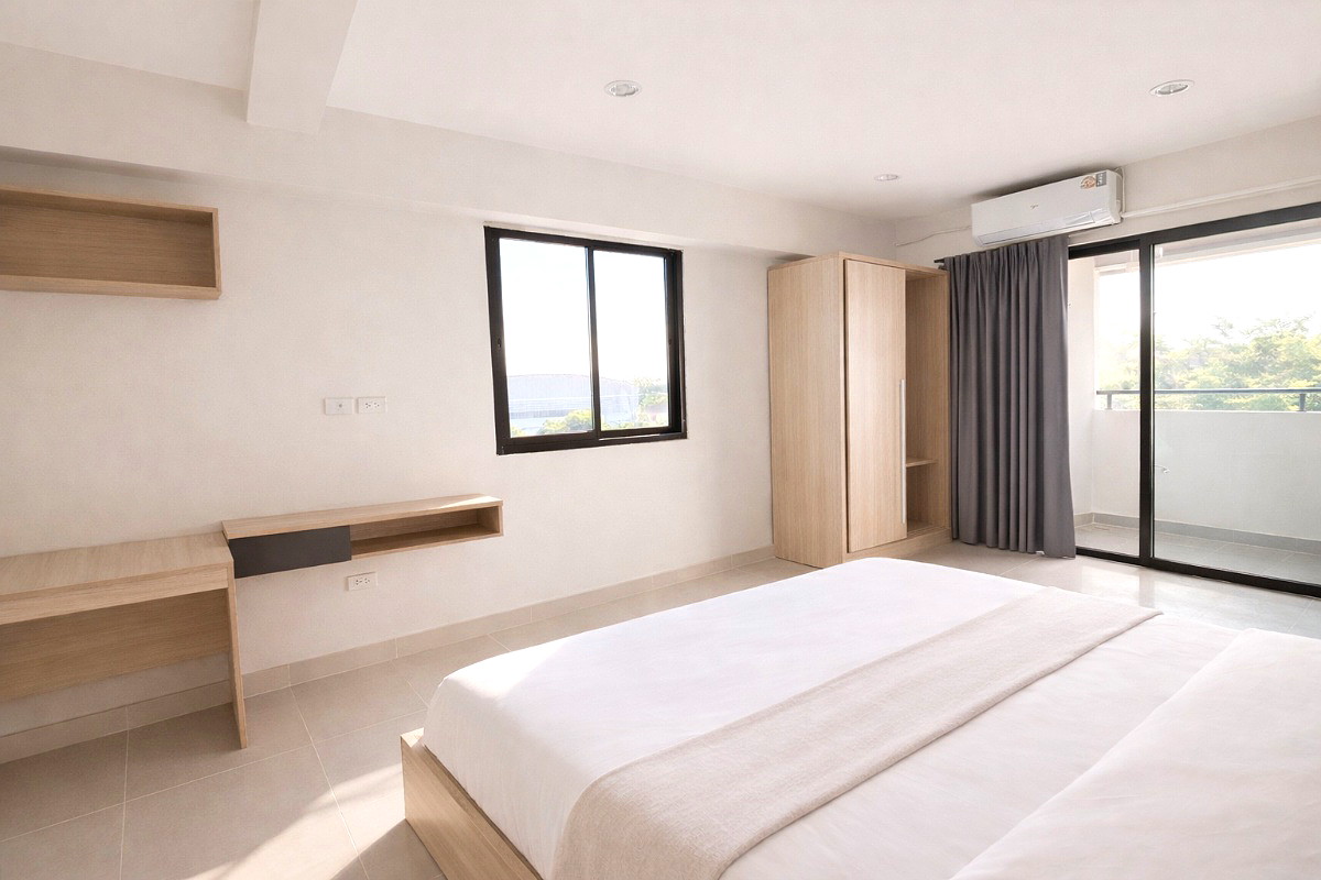 Pictures of N&N Residence 6/13