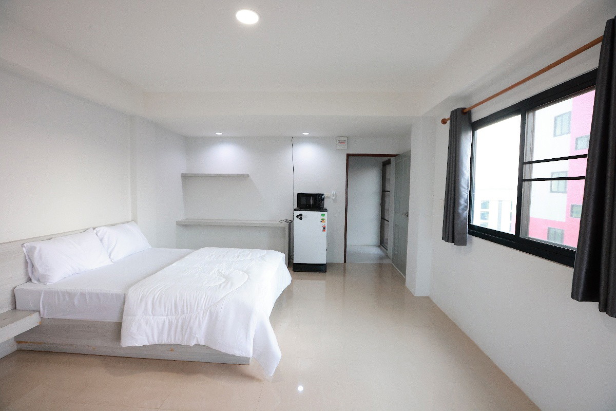 Condo — photo 3