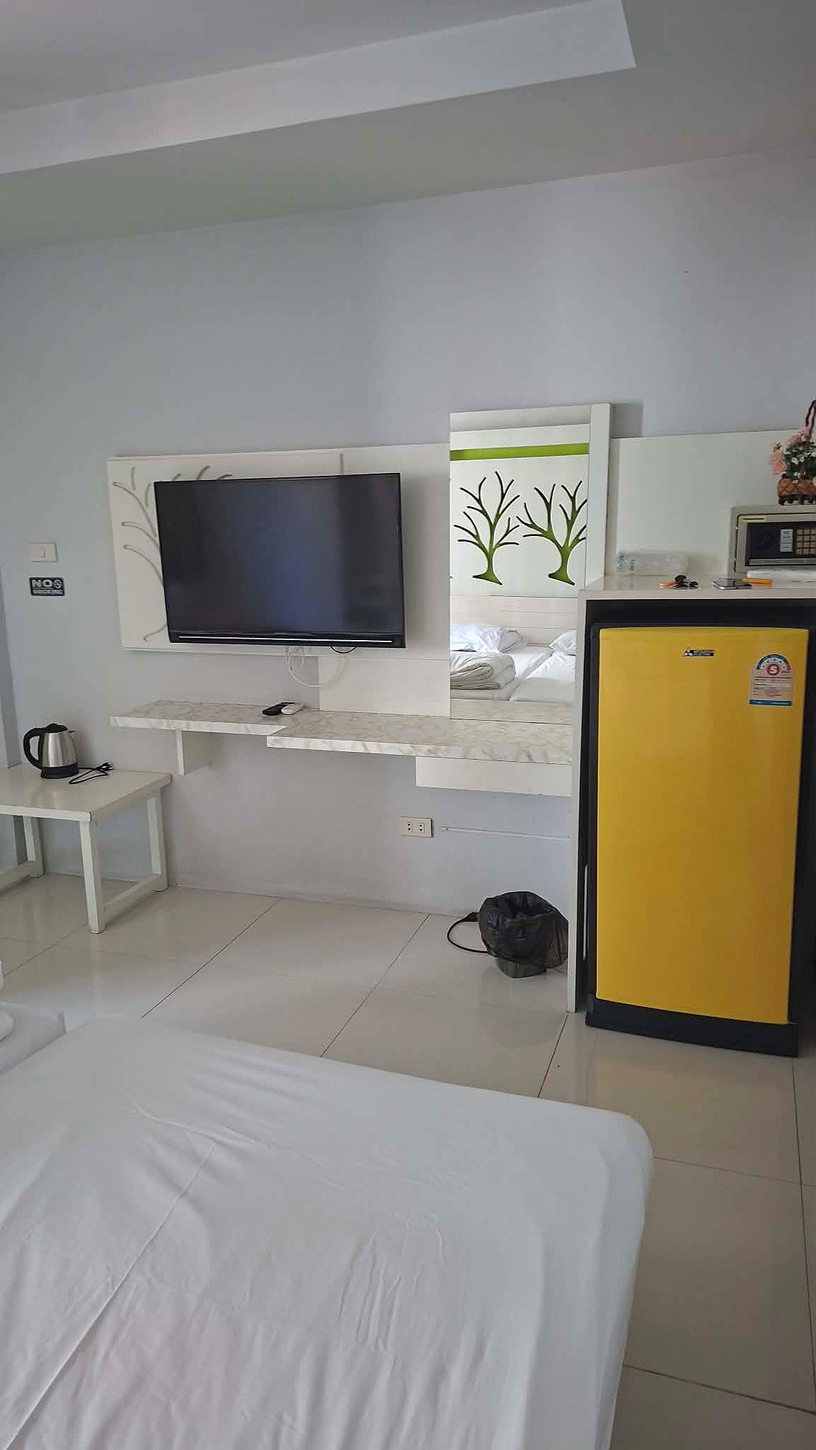 Pictures of ดาริษา ป่าตอง เพลส 13/16