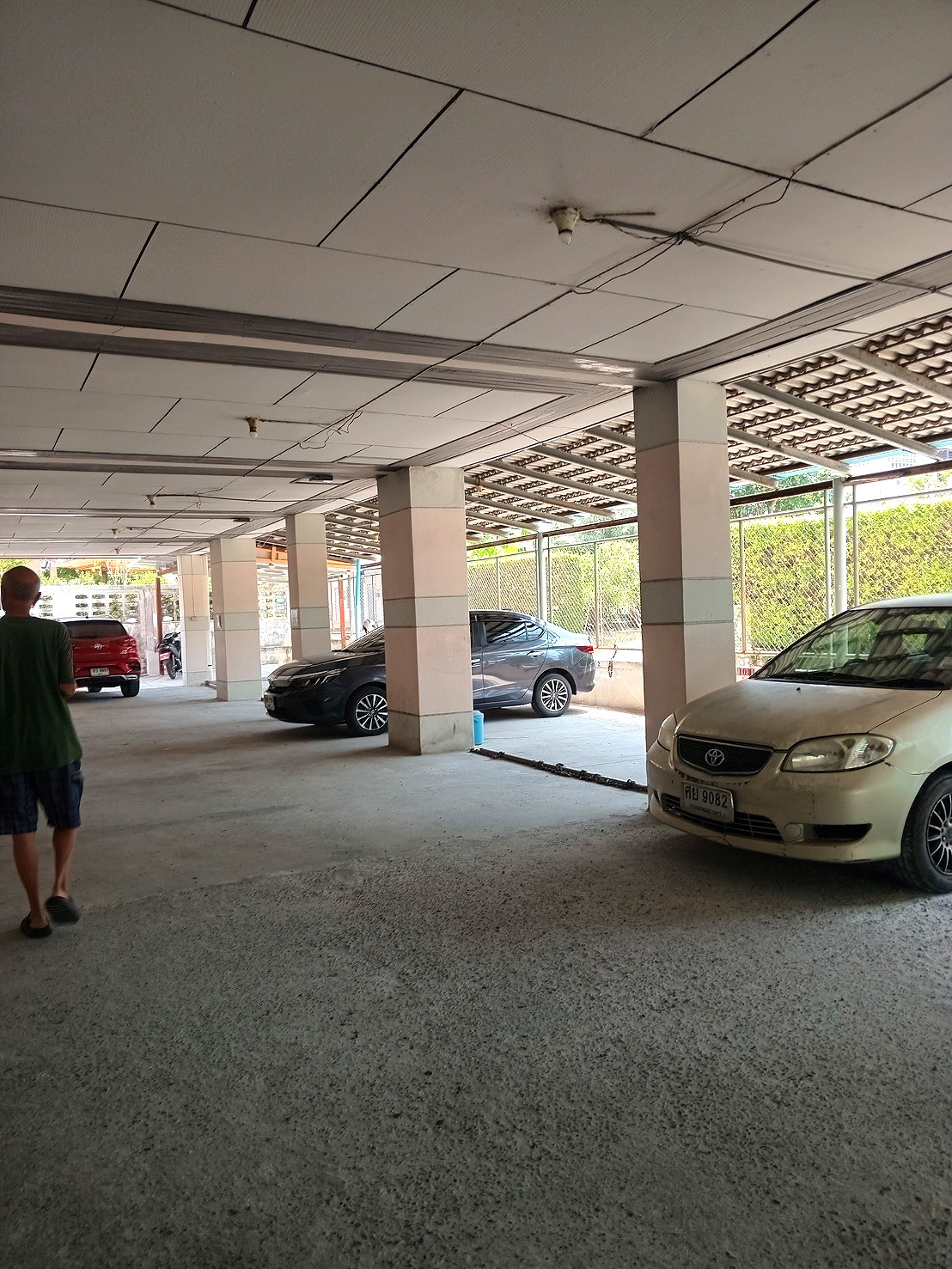 Pictures of Laksiri Mansion 21/47