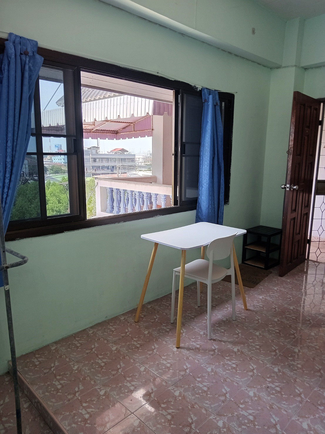 Pictures of Laksiri Mansion 31/47