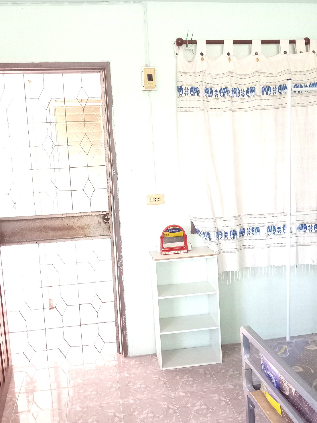 Pictures of Laksiri Mansion 46/47