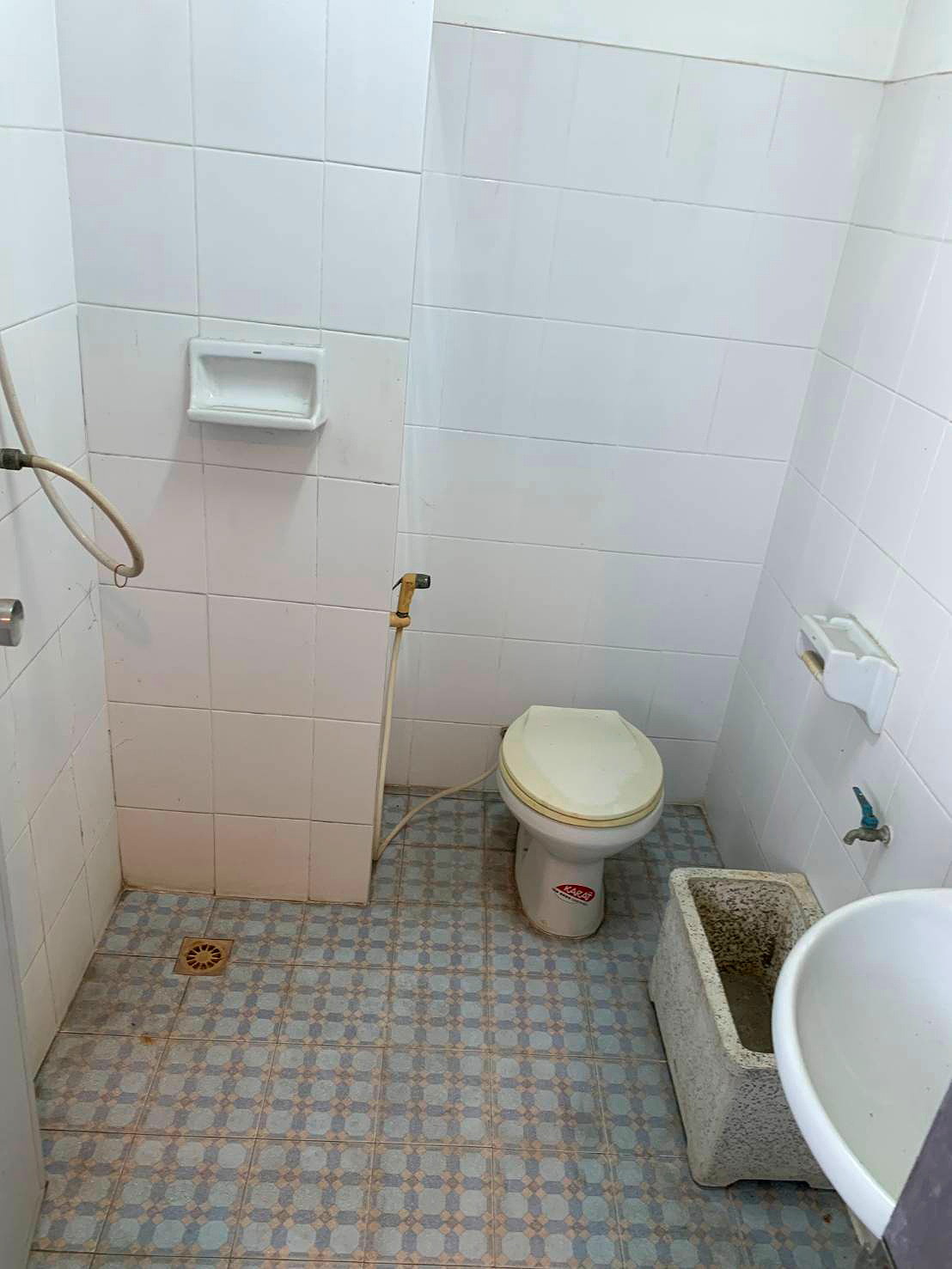 Pictures of Laksiri Mansion 9/47