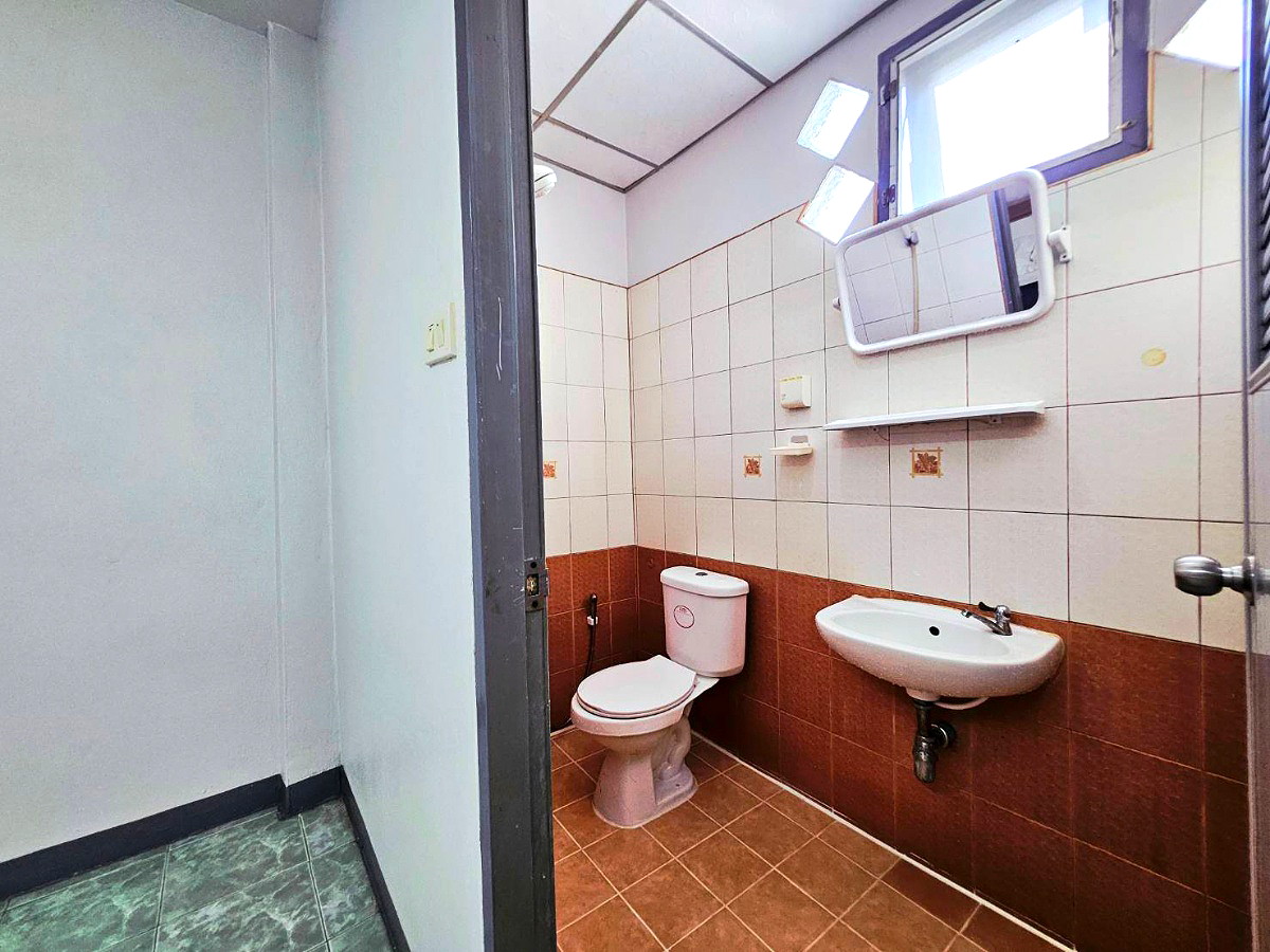 Pictures of ิBanwatlum apartment 23/47