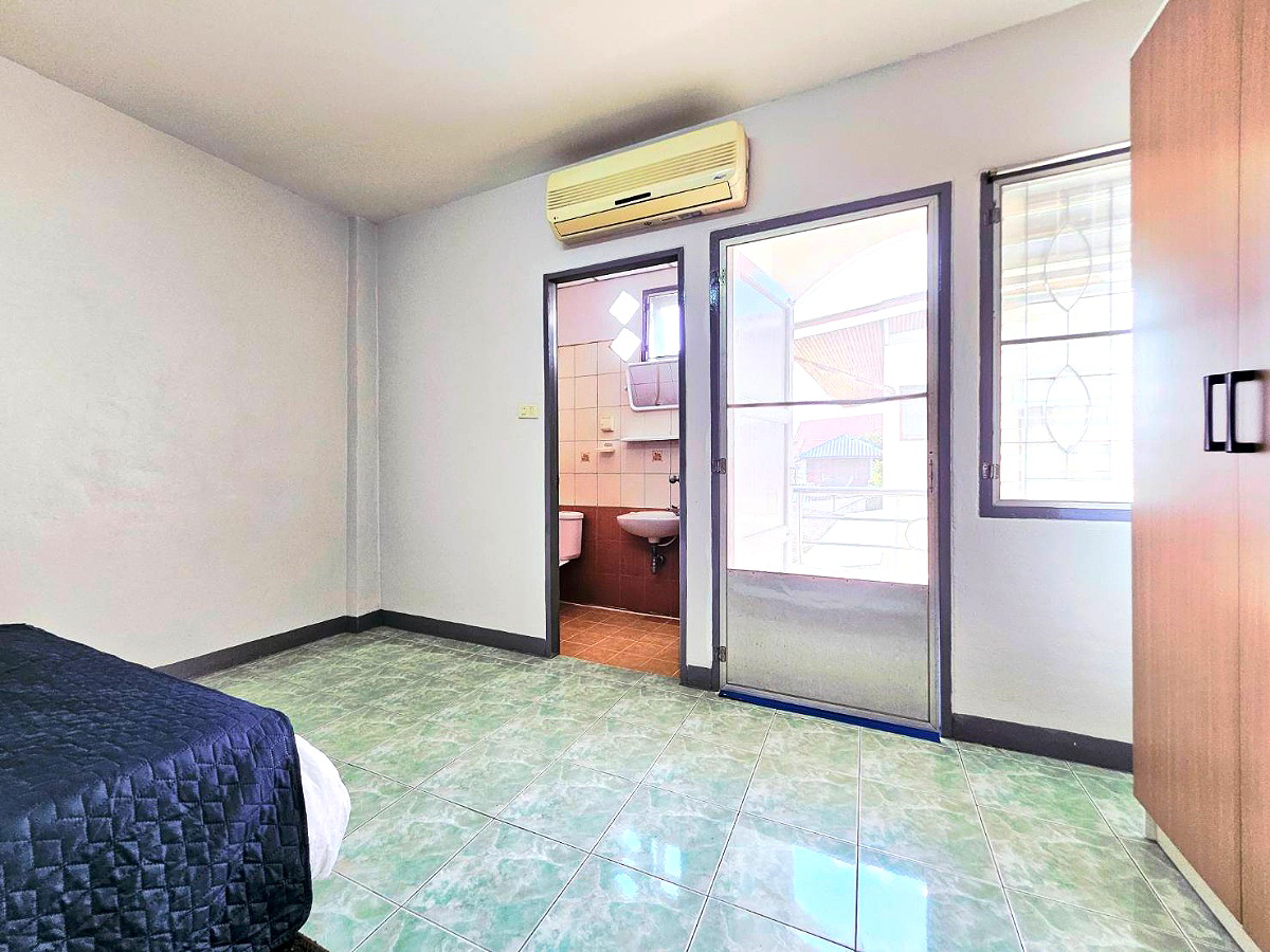 Pictures of ิBanwatlum apartment 22/47