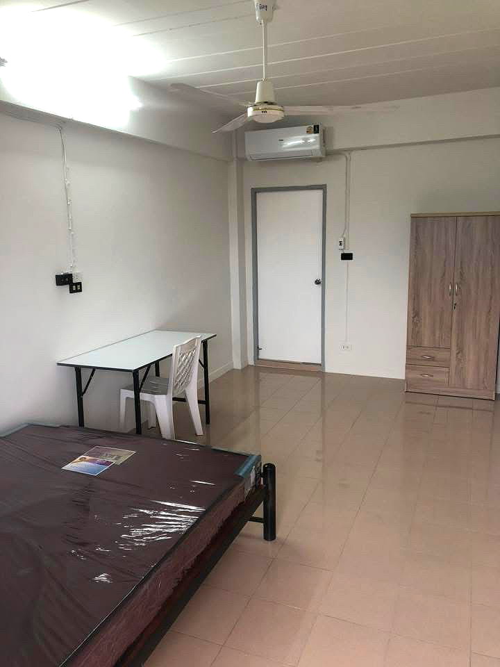 Pictures of TIP apartment  12/13